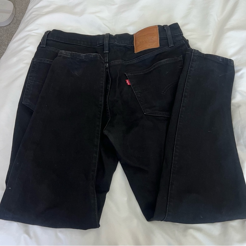 Levi’s Black Jeans